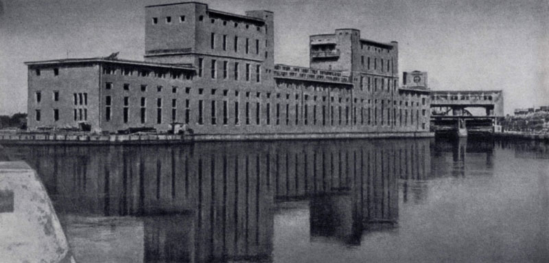 0. Р. Мунц, В. А. Покровский, Н. П. Гундобини др. Волховская гидроэлектростанция им. В. И. Ленина. 1918 — 1926 гг